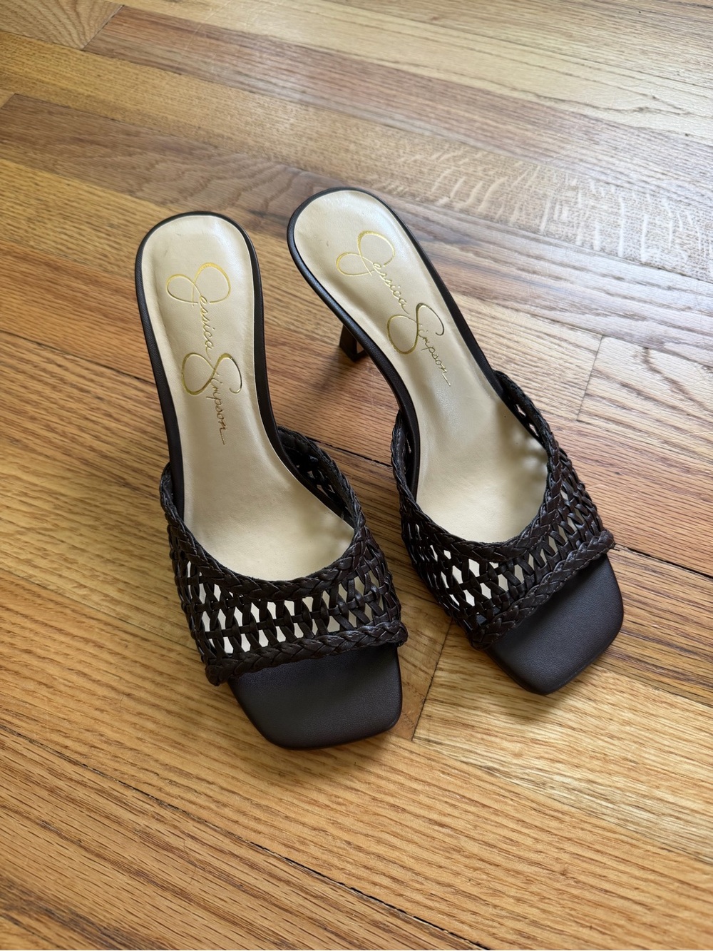 Jessica Simpson Brown Braided Kitten Heel Size 6.5